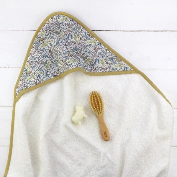 Barnabe aime le café Bath Towel Fabio