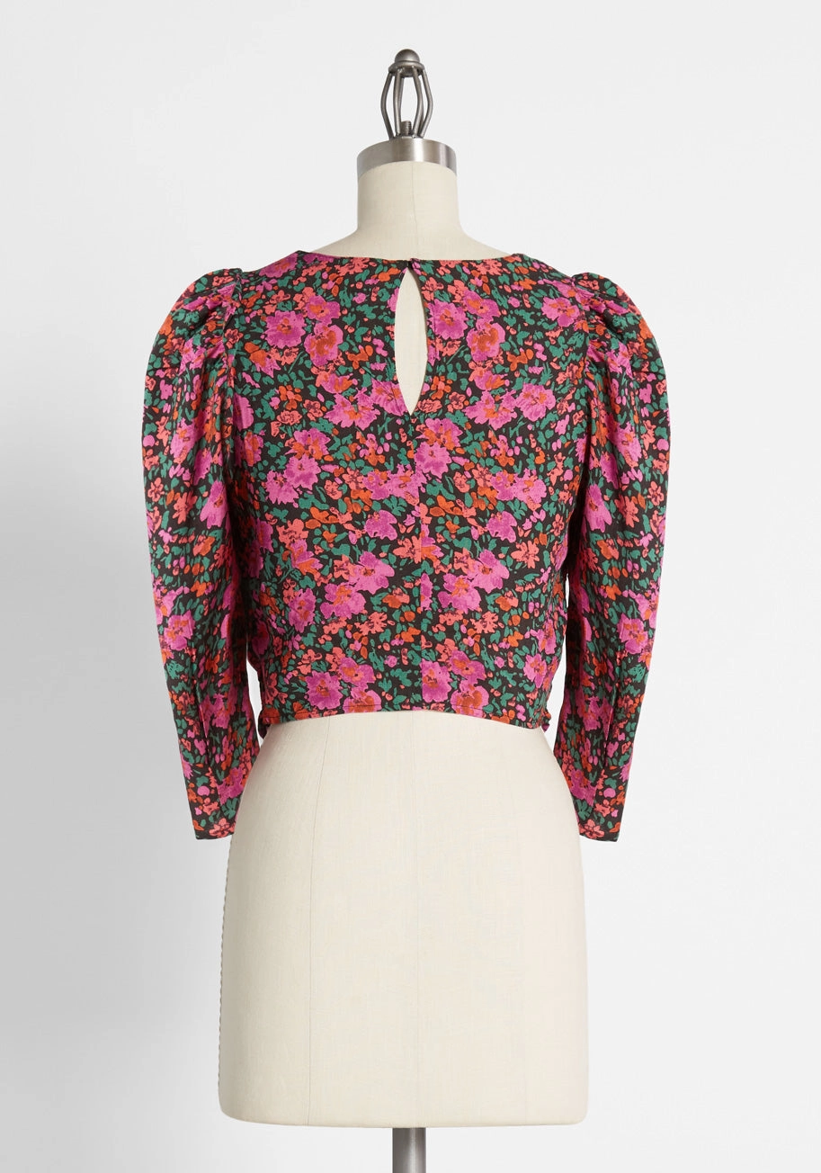 Bouquet All Day Crop Top