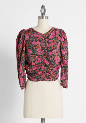 Bouquet All Day Crop Top