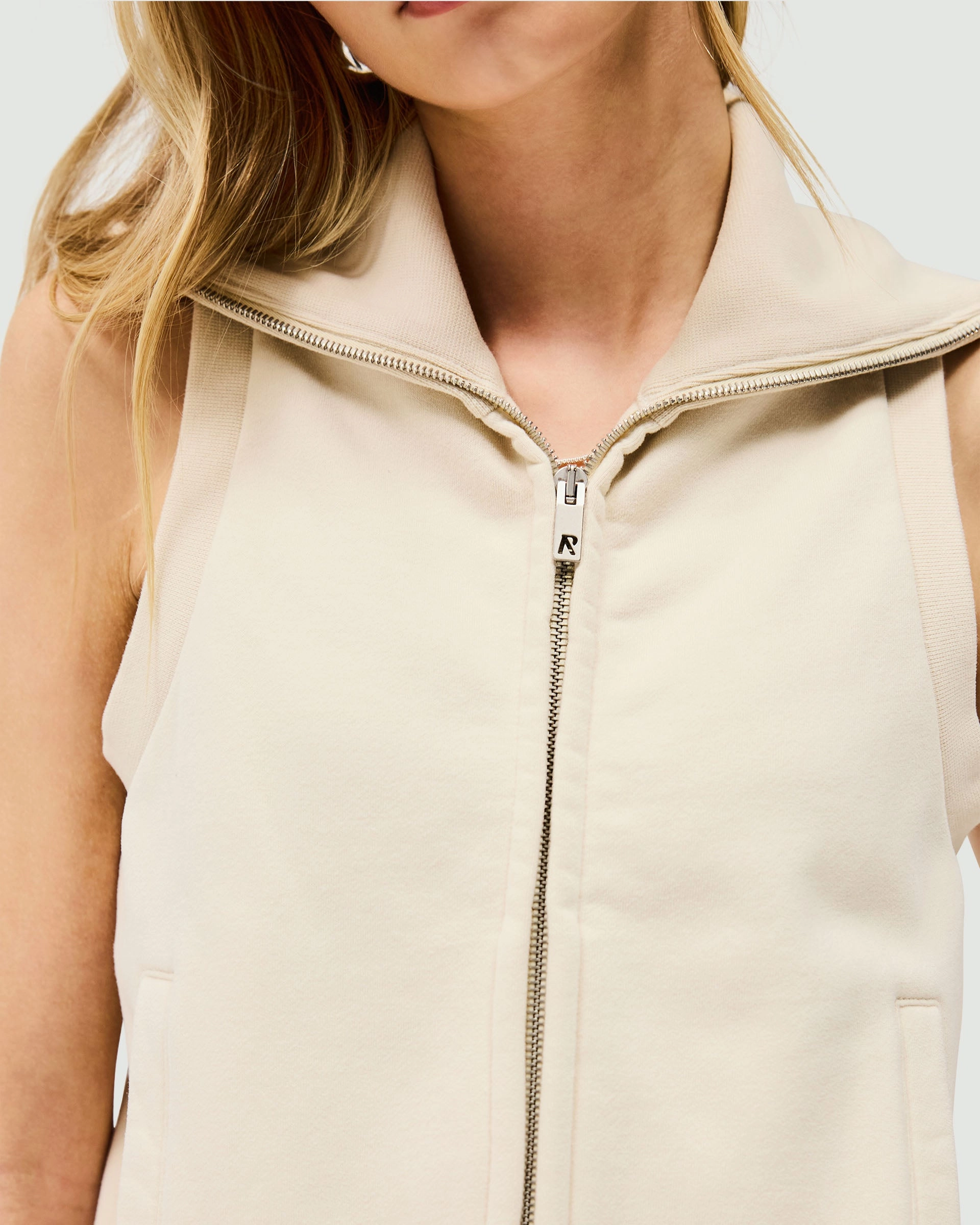Owners Club Gilet - Oat Milk