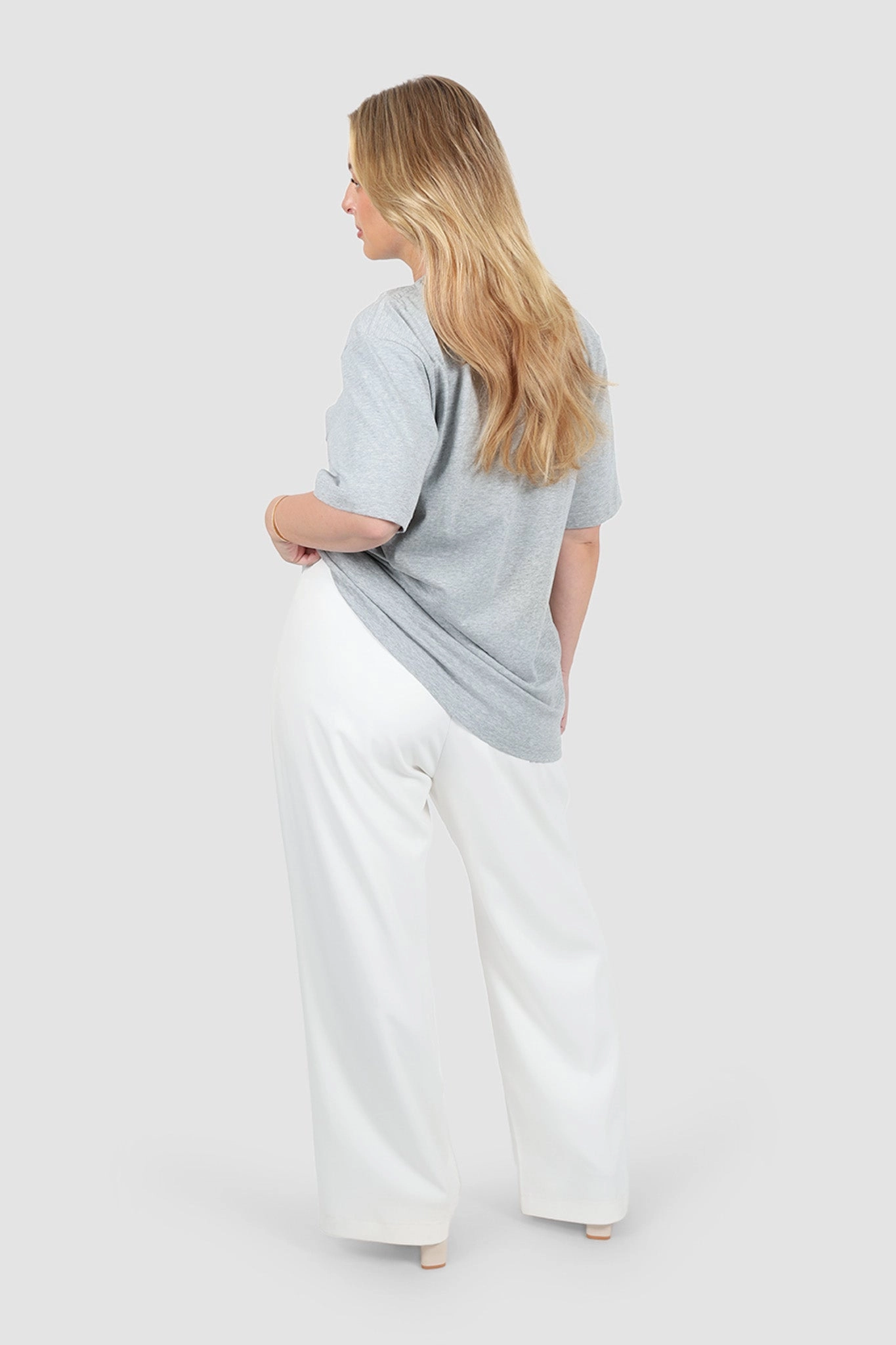 SIGNATURE TEE GREY MARLE