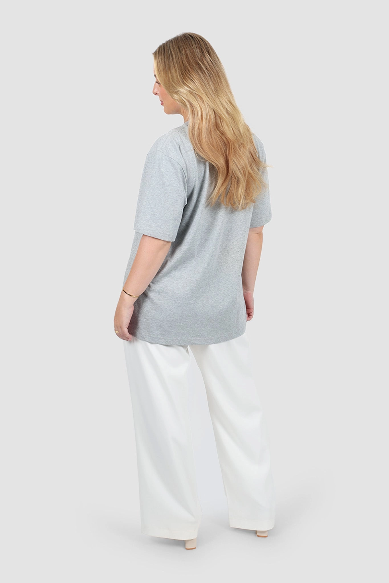 SIGNATURE TEE GREY MARLE