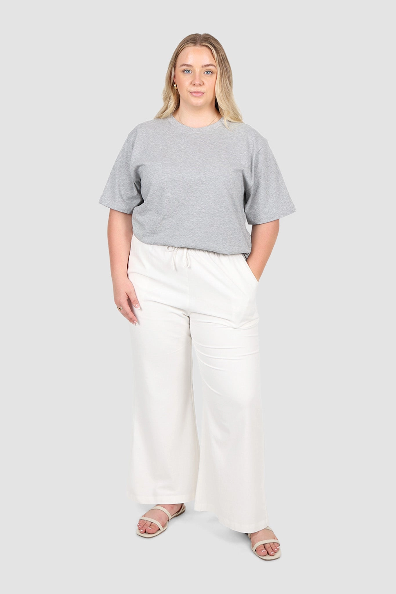 SIGNATURE TEE GREY MARLE