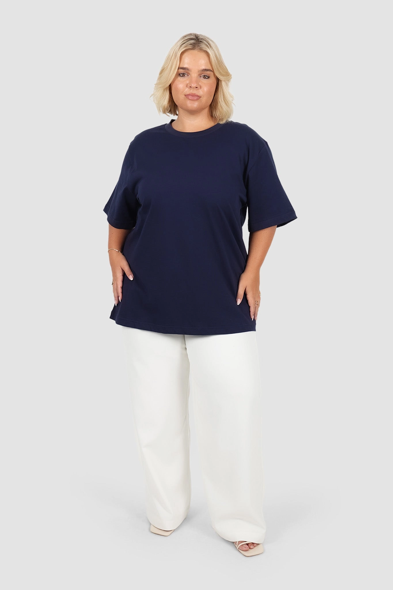 SIGNATURE TEE NAVY